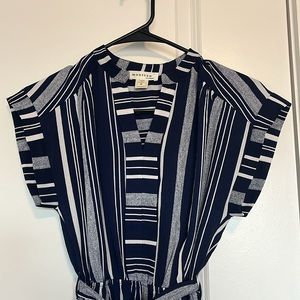 Navy and white dress, S